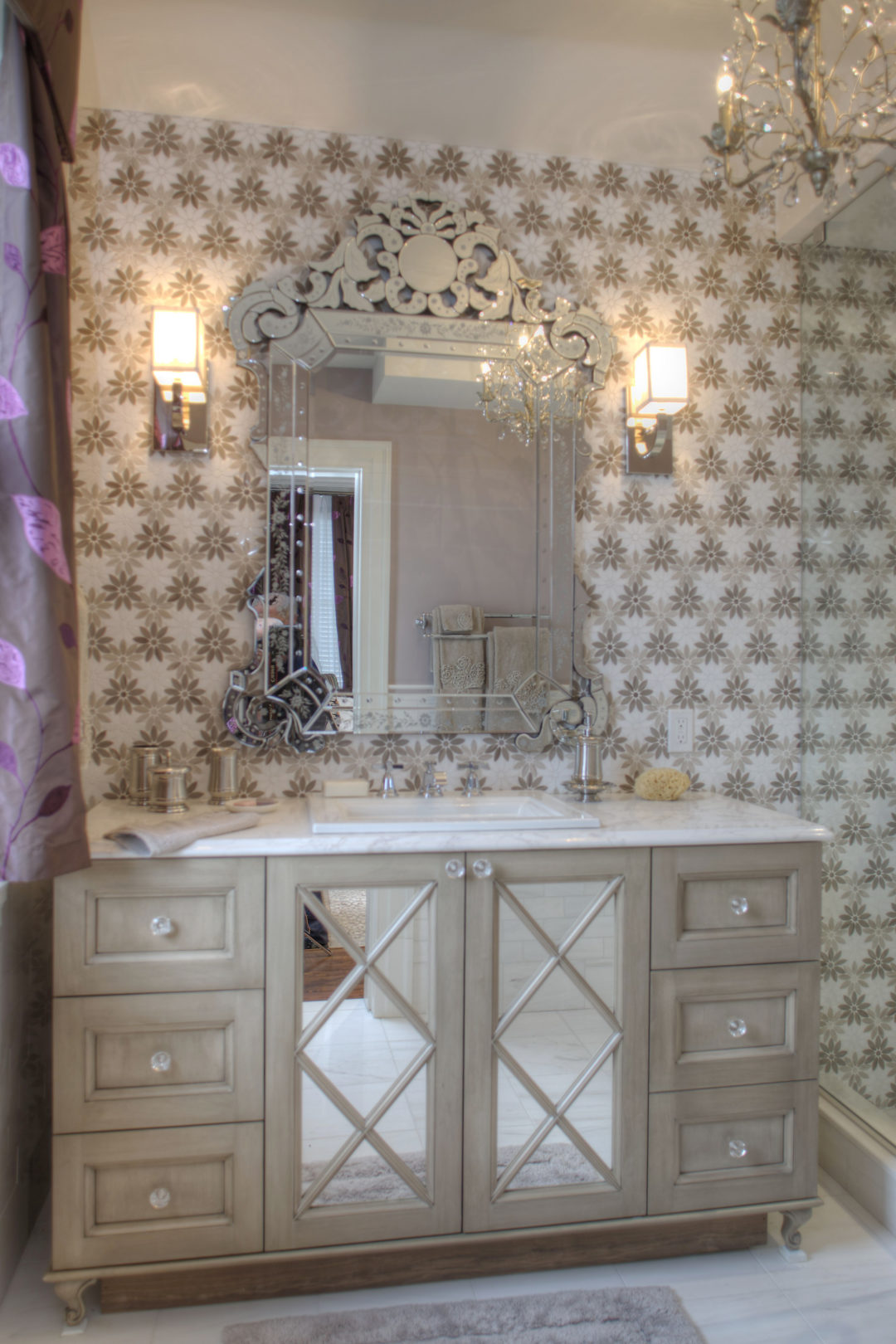 Cape May Showhouse Ensuite Bathroom Main