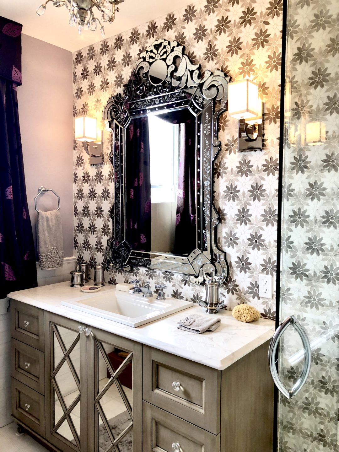 Cape May Showhouse Ensuite Bathroom Vanity